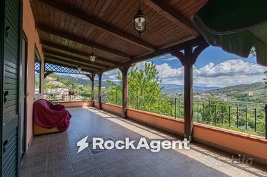 Appartamento di 123 m² con 3 locali a Catanzaro