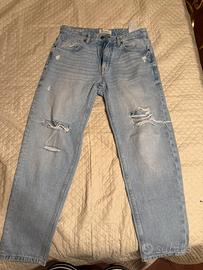 Jeans celesti strappati Pull&Bear