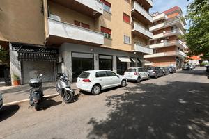 Quartiere Talenti - LOCALE COMMERCIALE AD USO INVE