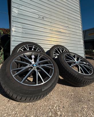 Pneumatici e cerchi / Gomme Pirelli invernali