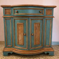 mobile in vero legno shabby chic