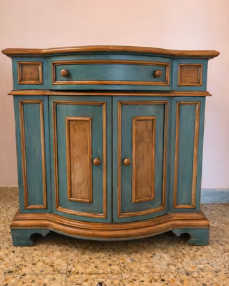mobile in vero legno shabby chic