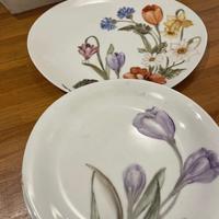 Piatti e tovaglioli decorati a mano