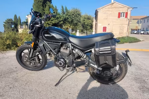 DUCATI SCRAMBLER ICON DARK 800cc