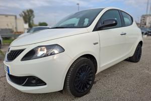 LANCIA Ypsilon 1.0 FireFly 5p.S&S Hybrid Silver