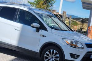 Ford Kuga 163cv 4x4
