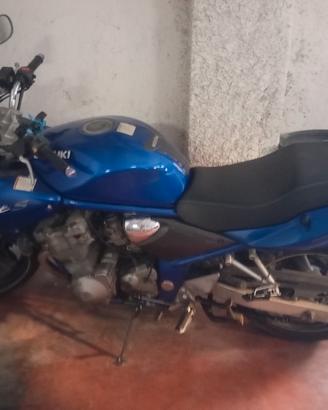 Suzuki bandit S 2002 iscritta ASI con CRS