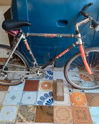 MTB TREK 8700 PRO