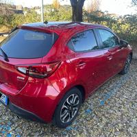 Mazda 2 Exceed Benzina Neopatentati Full Opt 2016