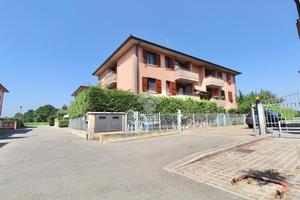 2 LOCALI A REGGIO NELL'EMILIA