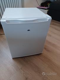 Frigo piccolo domestico
