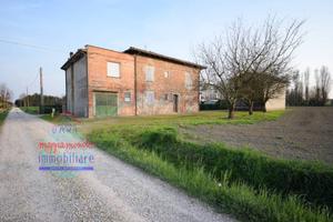 Villa di 145 m² con 5 locali a Cento