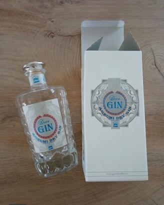 bottiglia vuota deer gin