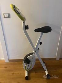 Cyclette pieghevole