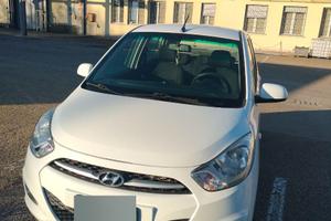 Hyundai i10 GPL Benzina - neopatentati