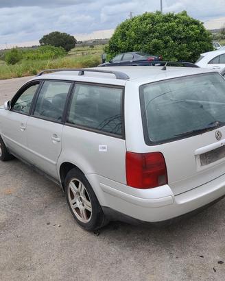 Vw passat variant 3b5 1.9 tdi 115cv -ricambi