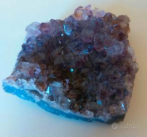 Pietra preziosa Naturale Viola Ametista di Quarzo