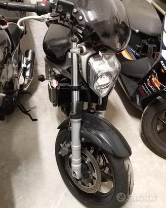 Ricambi usati moto yamaha fz6 600 anno 04-05