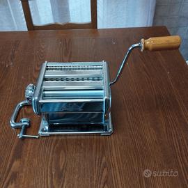 macchina per fare la pasta a mano