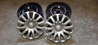 N. 2 cerchi + copricerchi Ford Fiesta