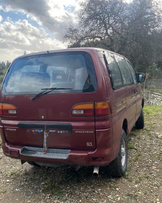 MITSUBISHI Space Gear - 1997