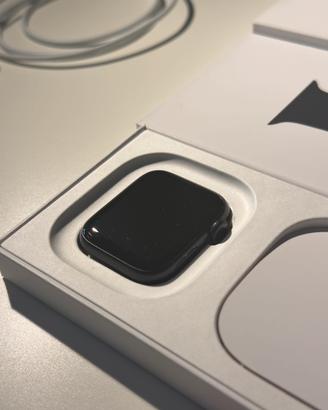 Apple Watch SE 41mm