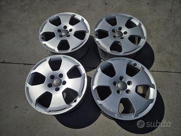 Cerchi In Lega Da 17" Per Audi A3 - A4 - A6