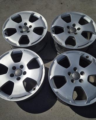 Cerchi In Lega Da 17" Per Audi A3 - A4 - A6