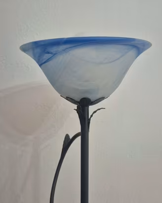 Lampada a piantana