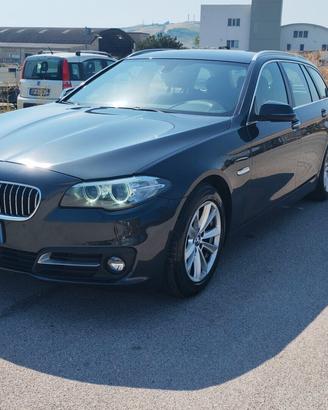 Bmw 520 520d xDrive Luxury