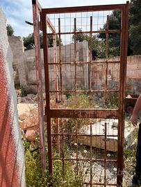 Porta in ferro compreso di  telaio
