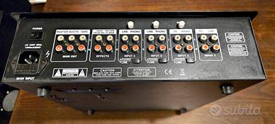 Mixer DJ DAG DM 400 5 canali (4 stereo, 1 mono)