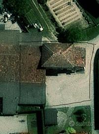 rustico- terreno edificabile di 900 m2