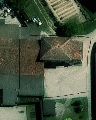 rustico- terreno edificabile di 900 m2