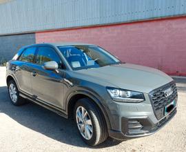 AUDi Q2 1.6 TDI allestimento DESIGN stronic con ca