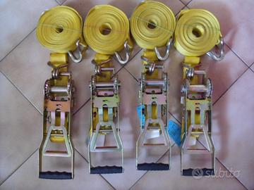 Cinghie nuove a cricchetto professionali