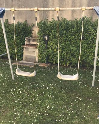 Altalena due posti da giardino