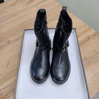 Stivaletti bimba in vera pelle n. 34