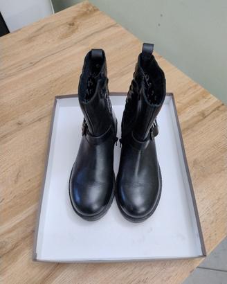 Stivaletti bimba in vera pelle n. 34