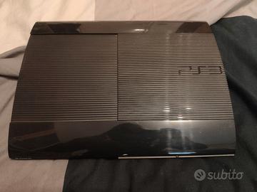 Playstation 3 Superslim 12GB bundle