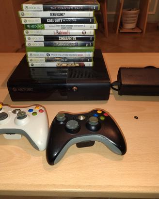 Xbox 360 + 11 giochi originali 