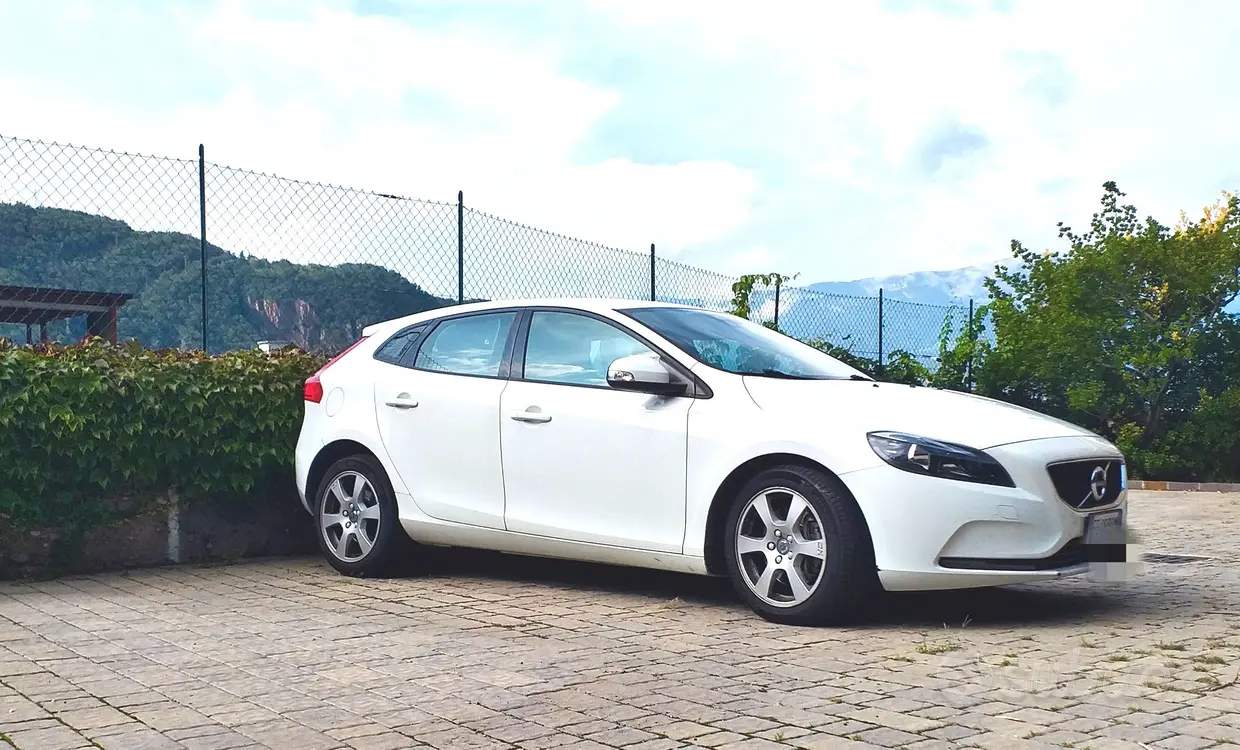 Volvo V40 (2012-2020)
