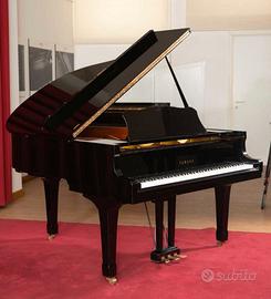 Pianoforte YAMAHA mod. G2