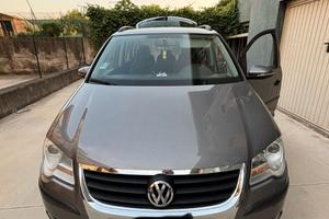 Volkswagen Touran 2010