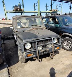 RICAMBI USATI AUTO SUZUKI Samurai 1° Serie F10A B