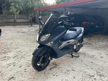 TMAX 500