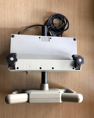 Volantino per PC con presa seriale