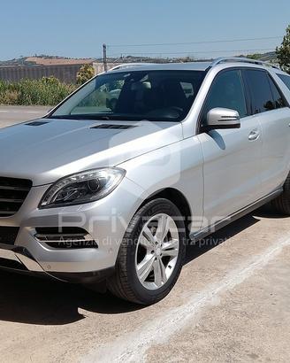 MERCEDES ML 250 BlueTEC 4Matic Sport