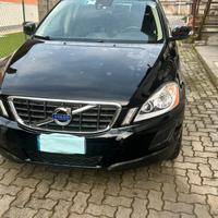 Volvo XC60 AWD