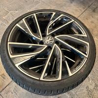 Solo Cerchi originali gti adelaide 19” pochi km